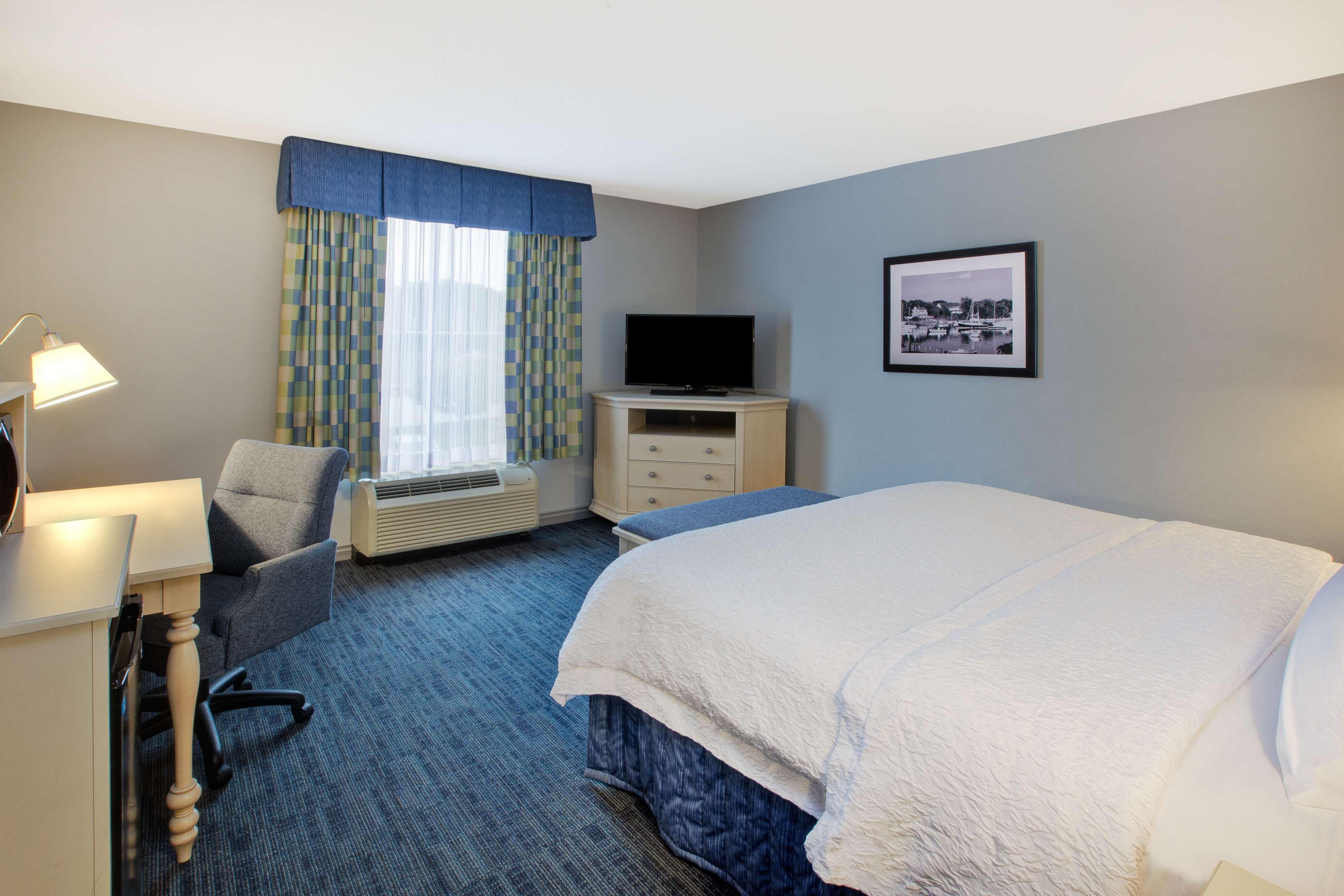 Hampton Inn & Suites - Cape Cod / West Yarmouth Exterior foto