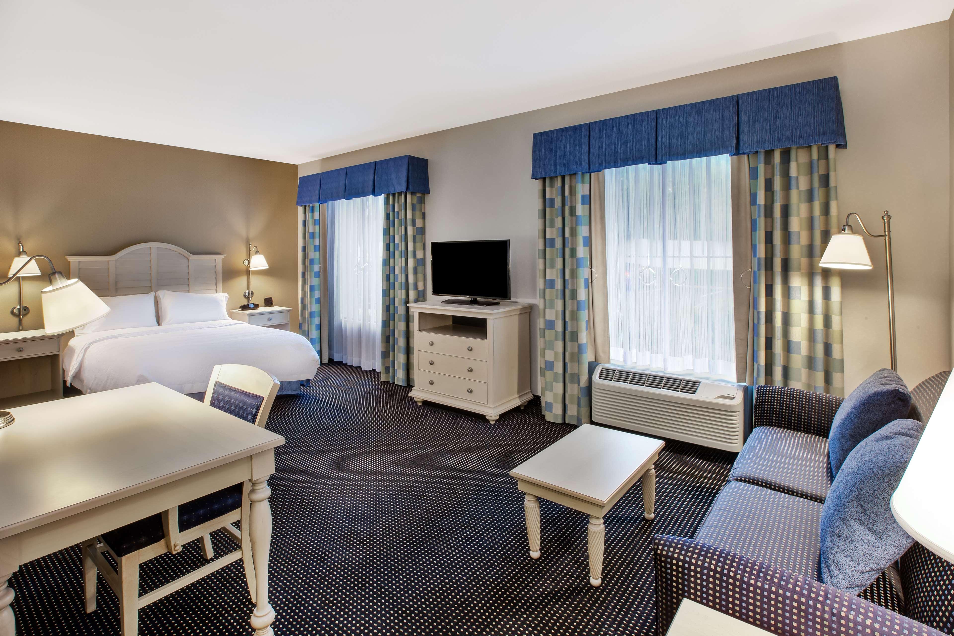 Hampton Inn & Suites - Cape Cod / West Yarmouth Exterior foto