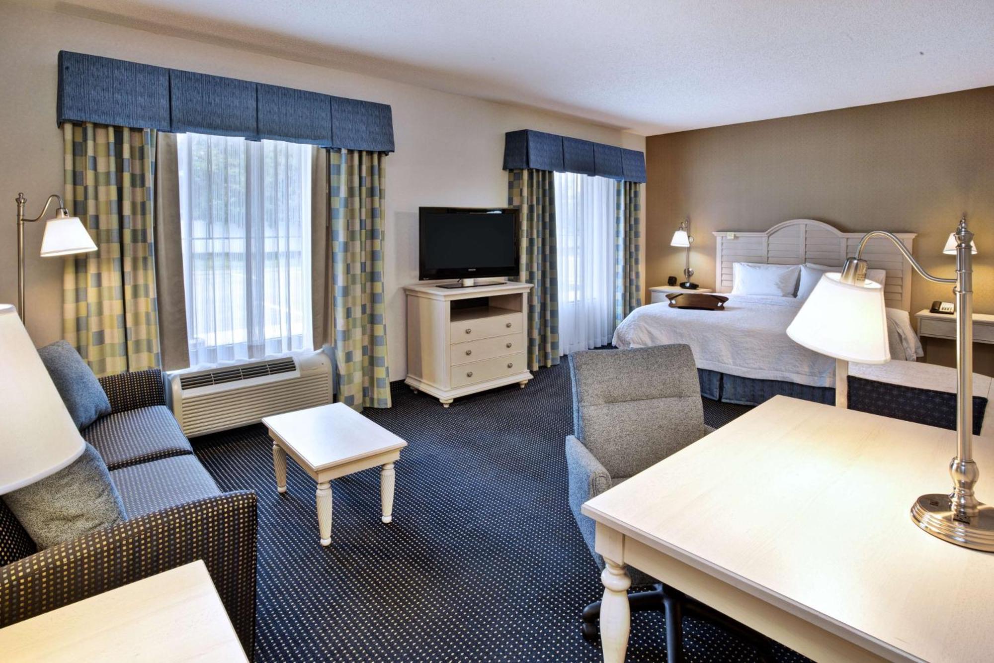 Hampton Inn & Suites - Cape Cod / West Yarmouth Exterior foto