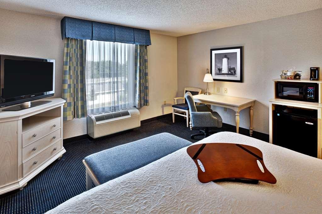 Hampton Inn & Suites - Cape Cod / West Yarmouth Zimmer foto