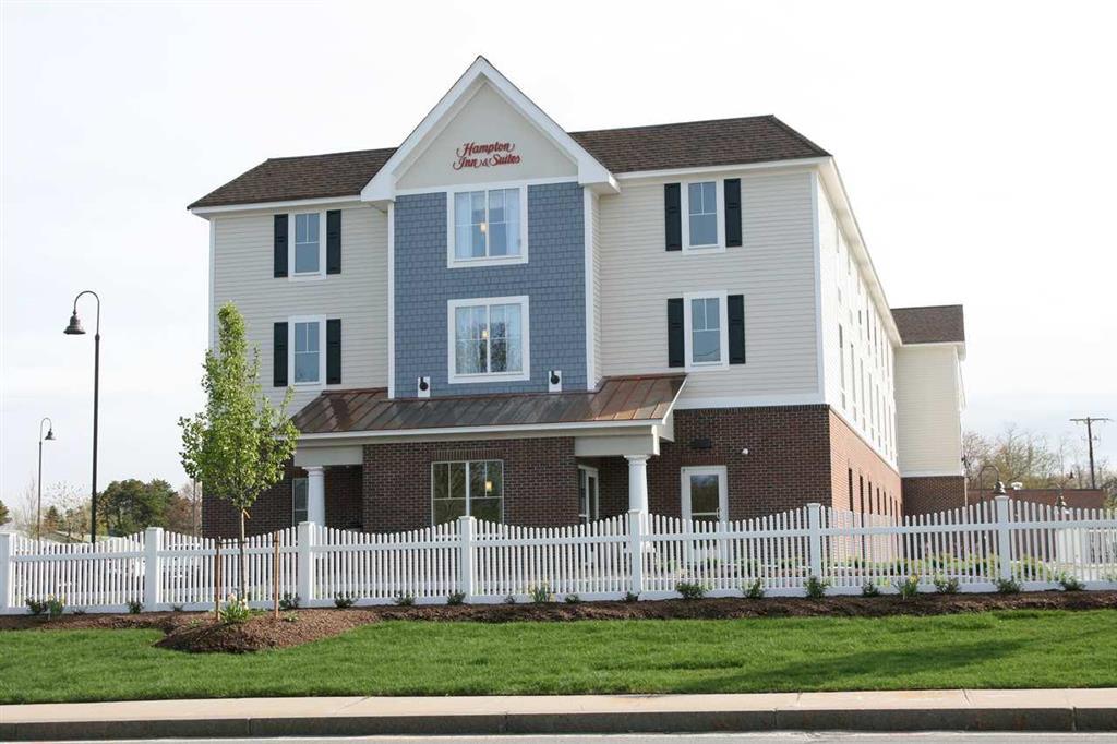 Hampton Inn & Suites - Cape Cod / West Yarmouth Exterior foto