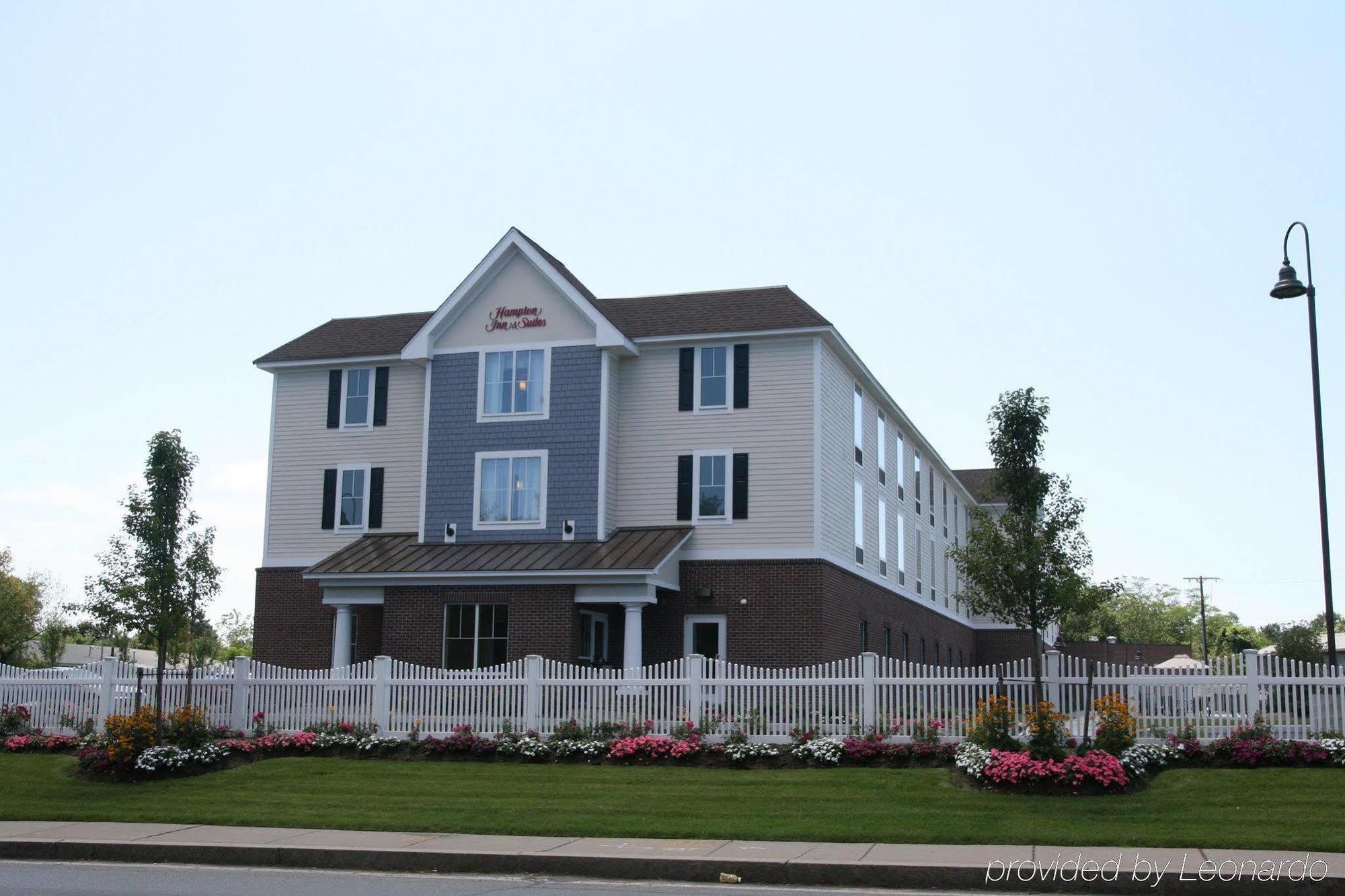 Hampton Inn & Suites - Cape Cod / West Yarmouth Exterior foto